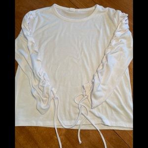 GAP lace-up sleeve l/s t-shirt. Cute & comfy white top. Excellent pre-loved